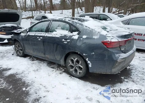 2021 Kia Forte Lxs из США, поврежденный, VIN 3KPF24AD4ME353612